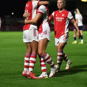 Arsenal Women's FA Cup Triumph: Caitlin Foord's Hat-trick Secures Victory over Tottenham Hotspur Arsenal Women's FA Cup Triumph: Caitlin Foord's Hat-trick Secures Victory over Tottenham Hotspur
