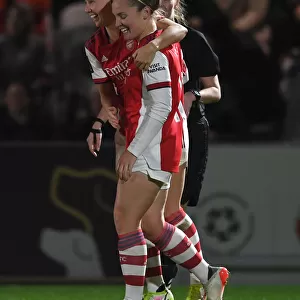 Arsenal Women's FA Cup Victory: Kim Little and Beth Mead Celebrate Historic First Goal Against Brighton & Hove Albion