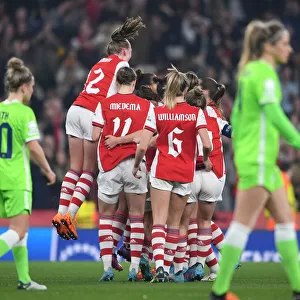 Arsenal Women's Historic Quarterfinal Victory: Lotte Wubben-Moy Scores the Goal Against VfL Wolfsburg