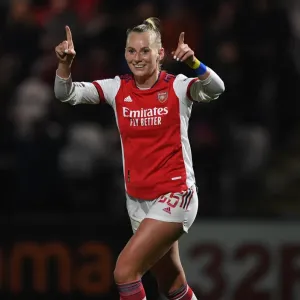 Arsenal Women's Historic Super League Victory: Stina Blackstenius Scores Record-Breaking Fourth Goal vs. Reading