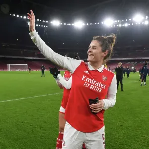 Arsenal Women's Historic UEFA Champions League Victory: Jennifer Beattie's Emotional Celebration at Emirates Stadium Arsenal Women's Historic UEFA Champions League Victory: Jennifer Beattie's Emotional Celebration at Emirates Stadium