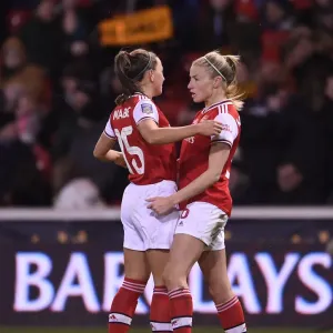Arsenal Women's League Cup Triumph: Leah Williamson Scores the Winner Against Chelsea