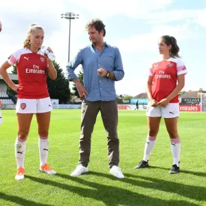 Arsenal Women's Manager Joe Montemurro Addresses Team After Match Against West Ham United Women