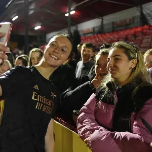 Arsenal Women's Player Lotte Wubben-Moy Interacts with Fan after Brighton Match Arsenal Women's Player Lotte Wubben-Moy Interacts with Fan after Brighton Match