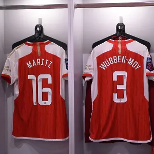 Arsenal Women's Pre-Match Focus Print Arsenal Women's Pre-Match Focus Print