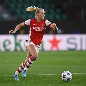 Arsenal Women's Quest for Glory: Champions League Showdown with VfL Wolfsburg