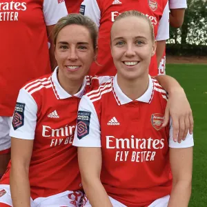 Arsenal Women's Squad 2022-23: Jordan Nobbs and Beth Mead Take the Lead Arsenal Women's Squad 2022-23: Jordan Nobbs and Beth Mead Take the Lead