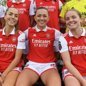 Arsenal Women's Squad 2022-23: Lia Walti, Katie McCabe, and Kim Little Arsenal Women's Squad 2022-23: Lia Walti, Katie McCabe, and Kim Little