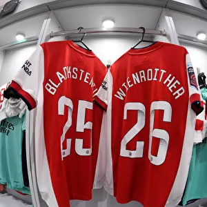 Arsenal Women's Squad Gears Up: Pre-Match Preparation vs Manchester United (Conti Cup Quarterfinal)