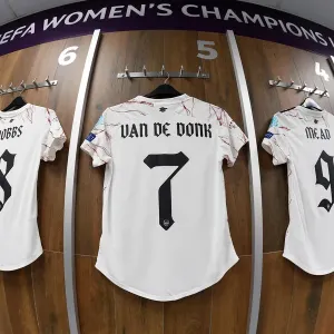 Arsenal Women's Squad Prepares for UEFA Champions League Quarterfinal Showdown Against Paris Saint-Germain Arsenal Women's Squad Prepares for UEFA Champions League Quarterfinal Showdown Against Paris Saint-Germain