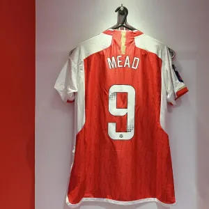 Arsenal Women's Star Beth Mead: A Closer Look at Her Matchday Gear (Arsenal v Aston Villa, 2023-24)