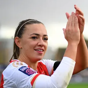 Arsenal Women Prints: Arsenal Women v Manchester City Women 2023-24