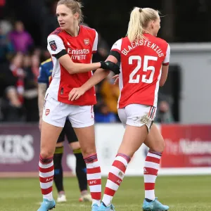 Arsenal Women's Super League Triumph: Blackstenius and Miedema's Unforgettable Goal Celebration vs. Manchester United Arsenal Women's Super League Triumph: Blackstenius and Miedema's Unforgettable Goal Celebration vs. Manchester United