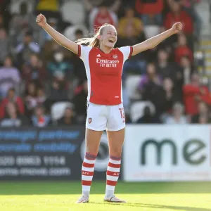 Arsenal Women's Super League Triumph: Frida Maanum's Hat-trick Seals Victory Over Everton