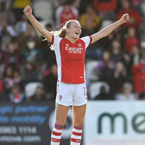 Arsenal Women's Super League Victory: Frida Maanum's Hat-Trick Against Everton