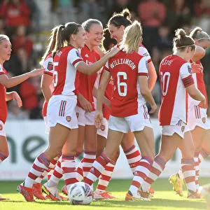 Arsenal Women's Super League Victory: Frida Maanum Scores Third Goal Against Everton
