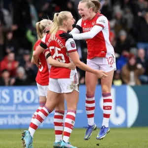 Arsenal Women's Super League Victory: Dramatic Last-Minute Goal by Stina Blackstenius Against Manchester United Arsenal Women's Super League Victory: Dramatic Last-Minute Goal by Stina Blackstenius Against Manchester United