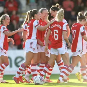 Arsenal Women's Super League Victory: Frida Maanum Scores Third Goal Against Everton