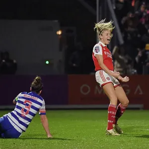 Arsenal Women's Super League Victory: Leah Williamson Scores Fourth Goal Against Reading