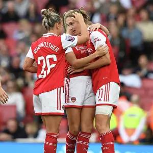 Arsenal Women's Super League: Vivianne Miedema Scores Brace in Derby Win Against Tottenham