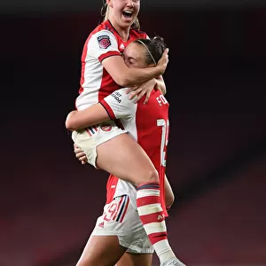 Arsenal Women's Superiority: Caitlin Foord Scores Brace in FA WSL Triumph over Tottenham