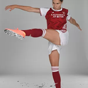 Arsenal Women's Team 2020-21: Steph Catley at Arsenal Photocall
