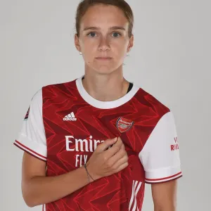Arsenal Women's Team 2020-21: Vivianne Miedema at Arsenal Photocall