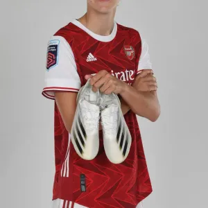 Arsenal Women's Team 2020-21: Vivianne Miedema at Team Photocall
