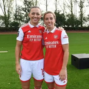 Arsenal Women's Team 2022-23 Squad: Katie McCabe and Jordan Nobbs Arsenal Women's Team 2022-23 Squad: Katie McCabe and Jordan Nobbs