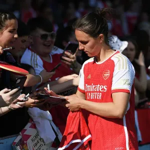 Arsenal Women's Team: Lotte Wubben-Moy Signs Autographs After Arsenal v Aston Villa Match Arsenal Women's Team: Lotte Wubben-Moy Signs Autographs After Arsenal v Aston Villa Match