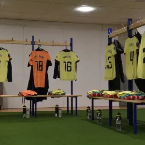 Arsenal Women's Team: Preparing for Battle against Chelsea Women in FA WSL Arsenal Women's Team: Preparing for Battle against Chelsea Women in FA WSL