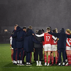 Arsenal Women's Team Unites After Hard-Fought Victory Against Reading in FA WSL