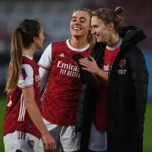 Arsenal Women's Triumph: Evans, Roord, and Miedema Celebrate Victory