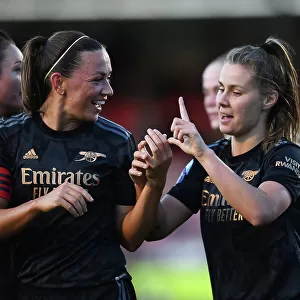 Arsenal Women's Unstoppable Form: Pelova Scores Fourth Goal in FA WSL Triumph