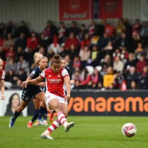 Arsenal Women's Unstoppable Form: Nikita Parris Scores Penalty in 7-Goal Rout over Aston Villa Arsenal Women's Unstoppable Form: Nikita Parris Scores Penalty in 7-Goal Rout over Aston Villa