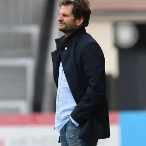 Arsenal Women's Victory under Montemurro in Empty FA WSL Match vs. Aston Villa (2020-21) Arsenal Women's Victory under Montemurro in Empty FA WSL Match vs. Aston Villa (2020-21)