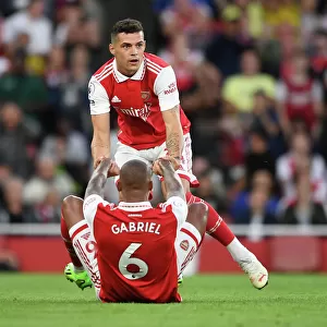 Arsenal: Xhaka Comforts Injured Magalhaes vs Aston Villa (2022-23)