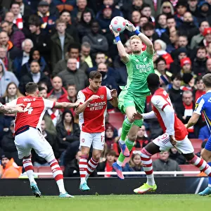 Arsenal's Aaron Ramsdale in Action: Arsenal vs Brighton & Hove Albion, Premier League 2021-22