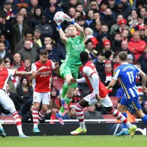 Arsenal's Aaron Ramsdale in Action: Arsenal vs Brighton & Hove Albion, Premier League 2021-22