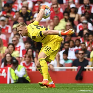Arsenal's Aaron Ramsdale in Action Against Sevilla at Emirates Cup 2022