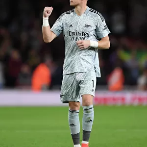 Arsenal's Aaron Ramsdale Reacts to Dramatic Win Against Aston Villa in 2022-23 Premier League