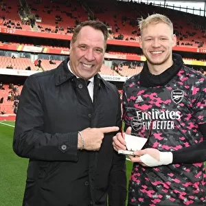 Arsenal's Aaron Ramsdale Receives Player of the Month Award vs Newcastle United