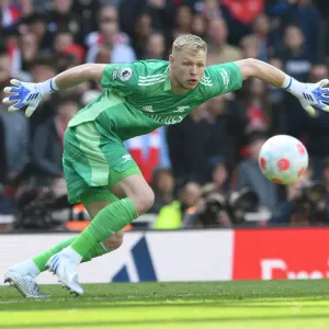 Arsenal's Aaron Ramsdale: Unforgettable Heroics in the Premier League Clash Against Manchester United (April 2022) Arsenal's Aaron Ramsdale: Unforgettable Heroics in the Premier League Clash Against Manchester United (April 2022)