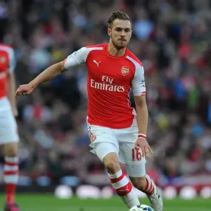 Arsenal's Aaron Ramsey in Action: Arsenal vs. Sunderland (2014-15 Premier League) Arsenal's Aaron Ramsey in Action: Arsenal vs. Sunderland (2014-15 Premier League)