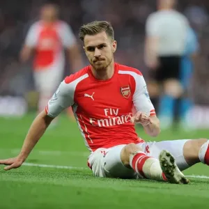 Arsenal's Aaron Ramsey in Action: Arsenal vs. Sunderland (2015) Arsenal's Aaron Ramsey in Action: Arsenal vs. Sunderland (2015)