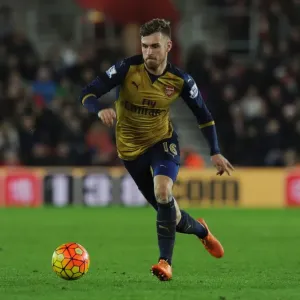 Arsenal's Aaron Ramsey in Action: Southampton vs Arsenal (Premier League 2015-16)