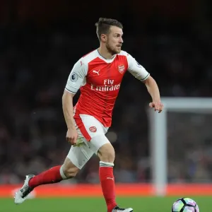 Arsenal's Aaron Ramsey in Action against Sunderland (2016-17)