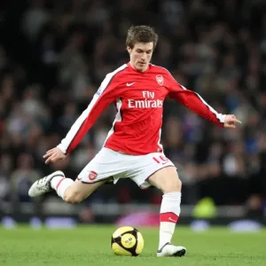 Arsenal's Aaron Ramsey Scores Brace in 4:0 FA Cup Victory over Cardiff City at Emirates Stadium (May 16, 2009)