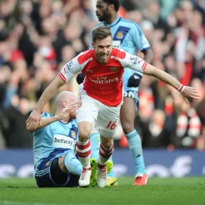 Arsenal's Aaron Ramsey Scores Thrilling Second Goal Against West Ham in Epic Premier League Clash (2015)