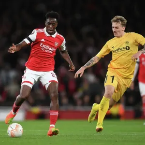 Arsenal's Albert Sambi Lokonga Goes Head-to-Head with Runar Espejord in Europa League Showdown